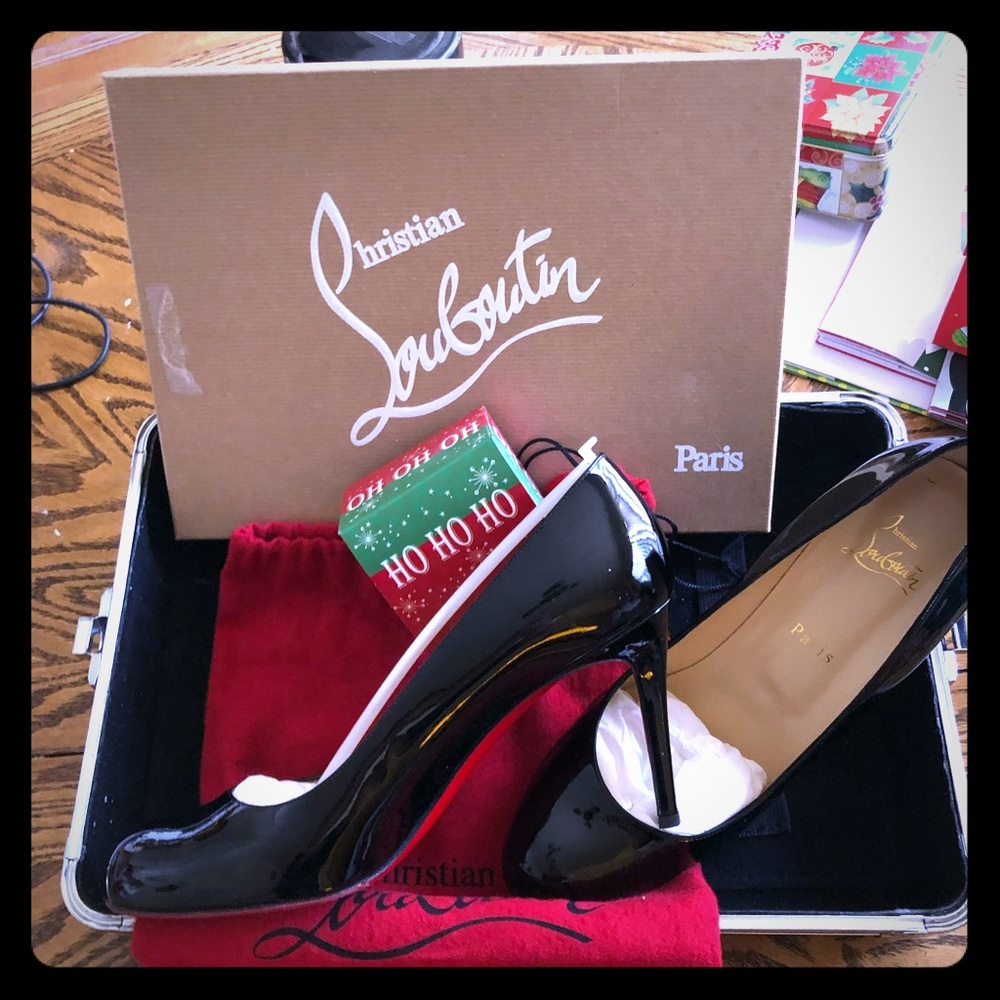 Red Bottoms Christian Louiebutton
